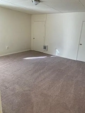 115 S Loudoun St — Photo 3