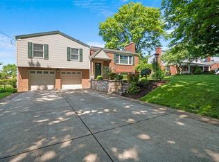 1299 Rolling Meadow Rd, Pittsburgh, PA 15241