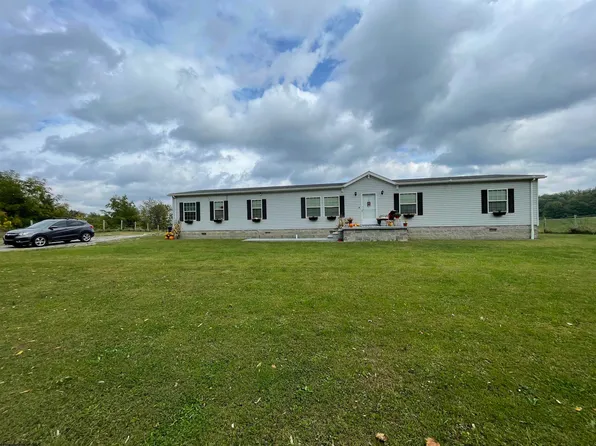 554 Jonestown Mount Liberty Rd, Philippi, WV 26416