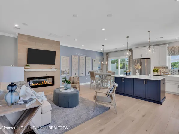 22 Chapel Lane, Wall, NJ 07753