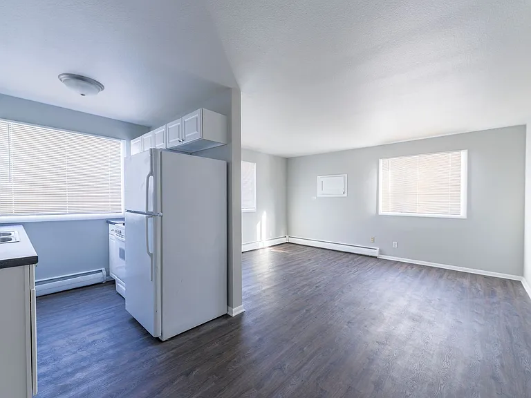 1708 Glenwood Ave — Photo 15