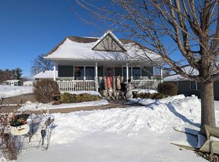 503 Harrison Ave, Grinnell, IA 50112