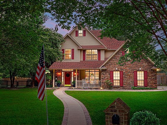 2nd image of 4 Paluxy Cir