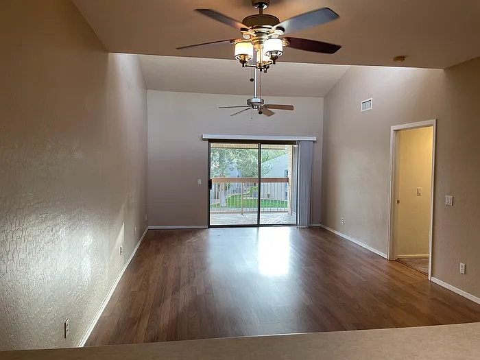 205 N 74th St #205 — Photo 3