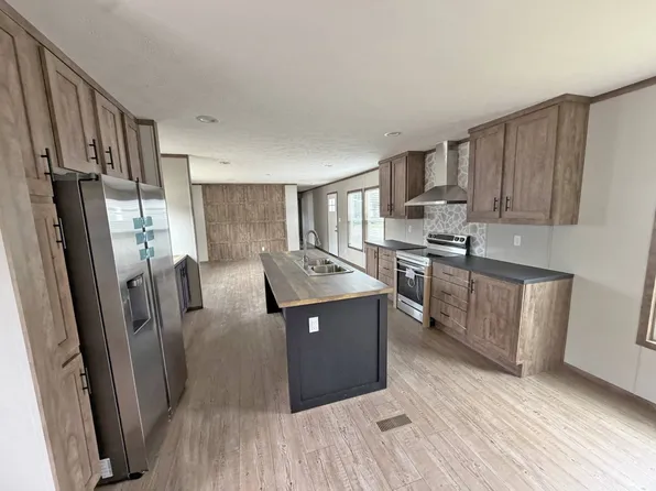 409 Sandy Bass Ln #5, Newark, TX 76071