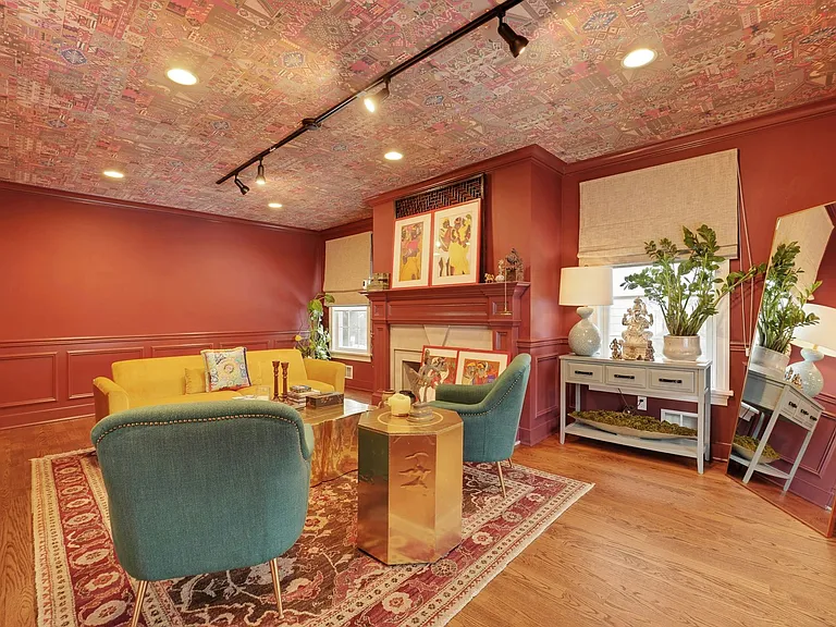 41 Fairview Ave — Photo 36
