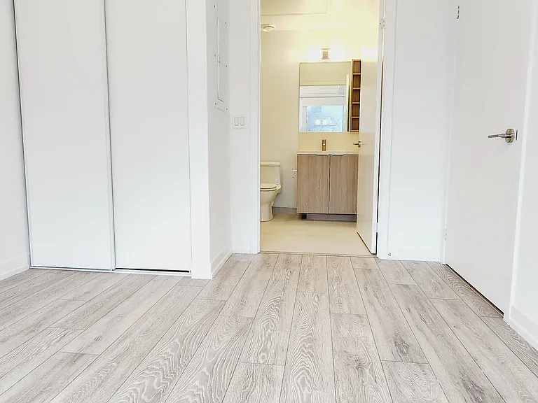 2020 Bathurst St #536 — Photo 6