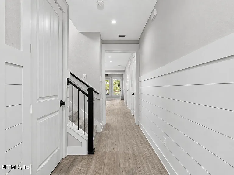 3 Solano Ave — Photo 2