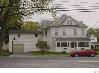 17 N Lehigh Ave, Wind Gap, PA 18091