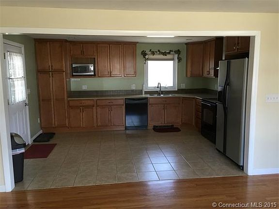 Open Floor Plan of Kitchen ...