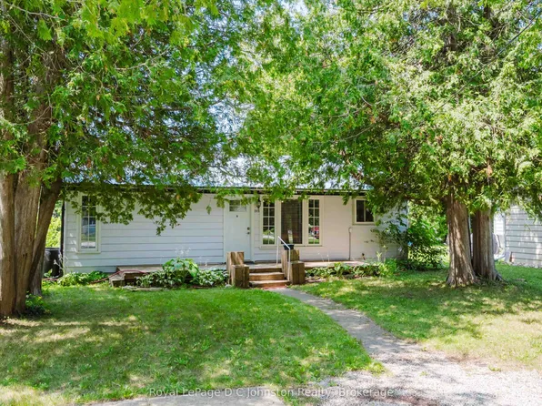 245 Laird Ln, Saugeen Shores, ON N0H 2L0