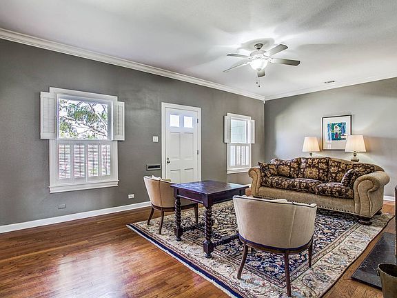 4th image of 232 E Edgewood Pl