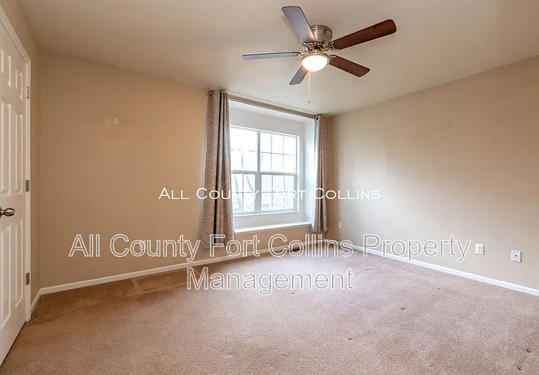 4521 Starflower Dr #C — Photo 16