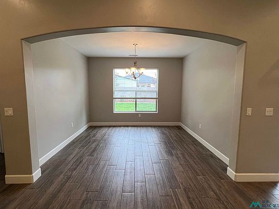 4th image of 307 Baler Ln