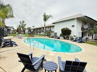 2340 N Grand Ave APT 7, Santa Ana, CA 92705