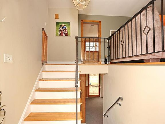 3rd image of 12 Cypress St