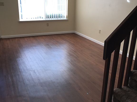 2nd image of 8709 Cobbler Pl