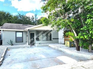 960 Loquat Tree Rd, Orlando, FL 32811