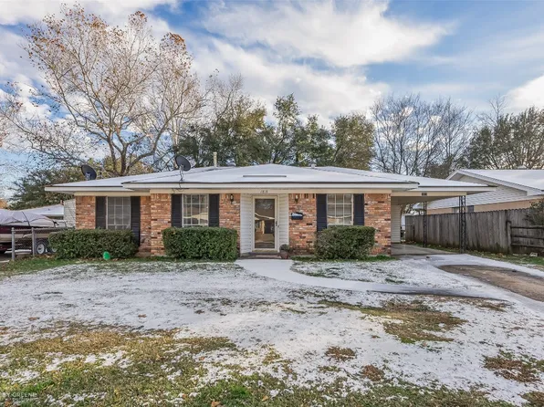1818 Mars Dr, Bossier City, LA 71112
