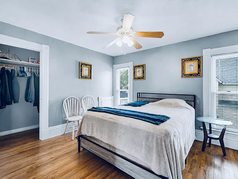 301 E North St #2 — Photo 7