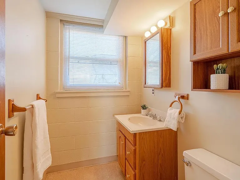1931 Dalehaven Dr — Photo 16