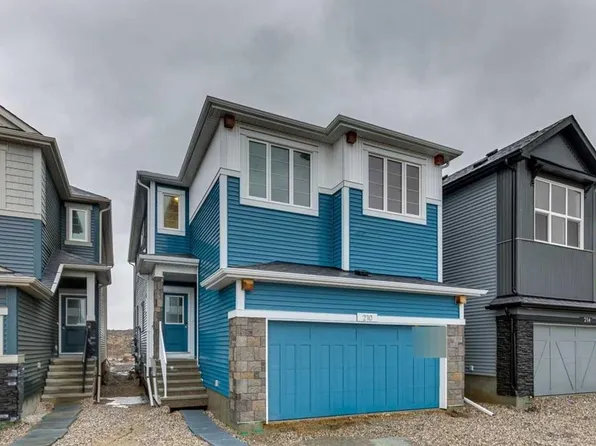 210 W Sora Way SE, Calgary, AB T3S 0M7