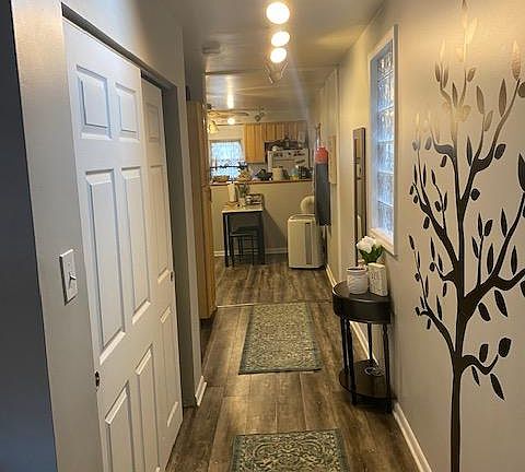 5th image of 1303 Auburn Ave #1