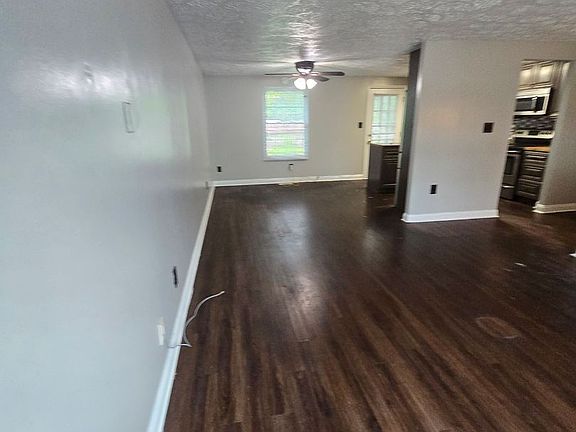 5th image of 5822 Coppock Dr