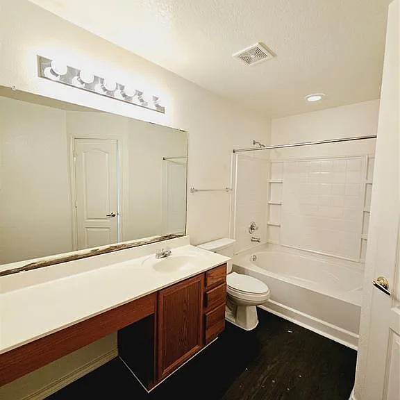 7020 Doyal Dr — Photo 9