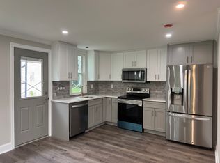 1484-1486 East St N #1, Suffield, CT 06078