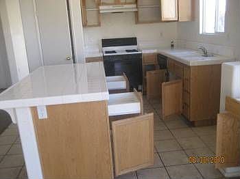 4th image of 13032 Yale Ct