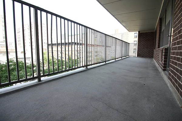 Rented by Corcoran | media 26