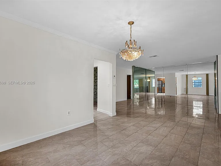 244 NW 43rd St — Photo 3