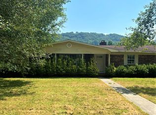 329 Gibbs Ferry Rd, Clinton, TN 37716