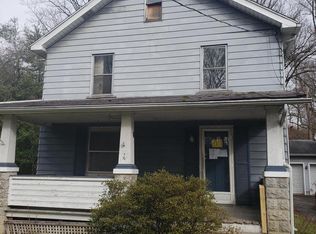 1121 Manor Rd, Coatesville, PA 19320