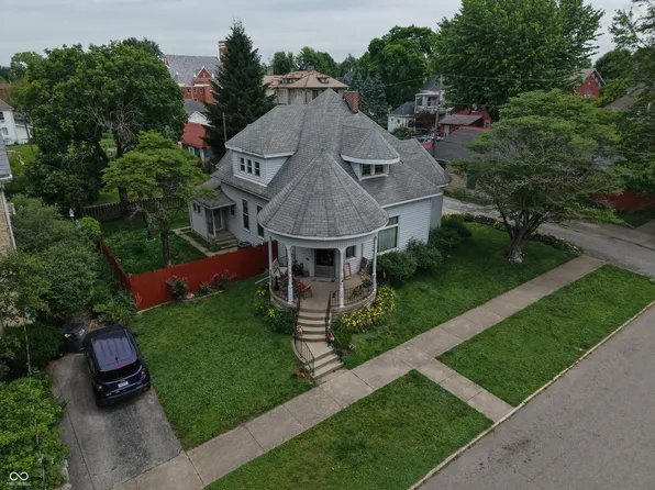 122 W 5th St, Rushville, IN 46173