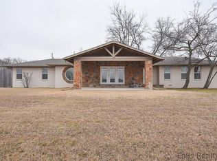 138 Silver St, Bowie, TX 76230