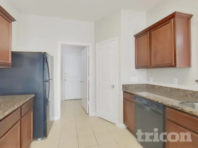 5002 Pacific Ridge Ln — Photo 7
