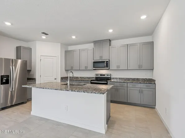 7774 CAHILL Lane, Jacksonville, FL 32219