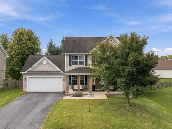 42 Carib St, Martinsburg, WV 25405