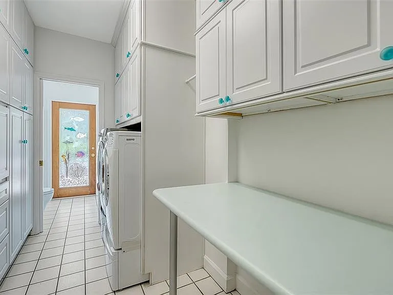1770 S Oval Dr — Photo 34
