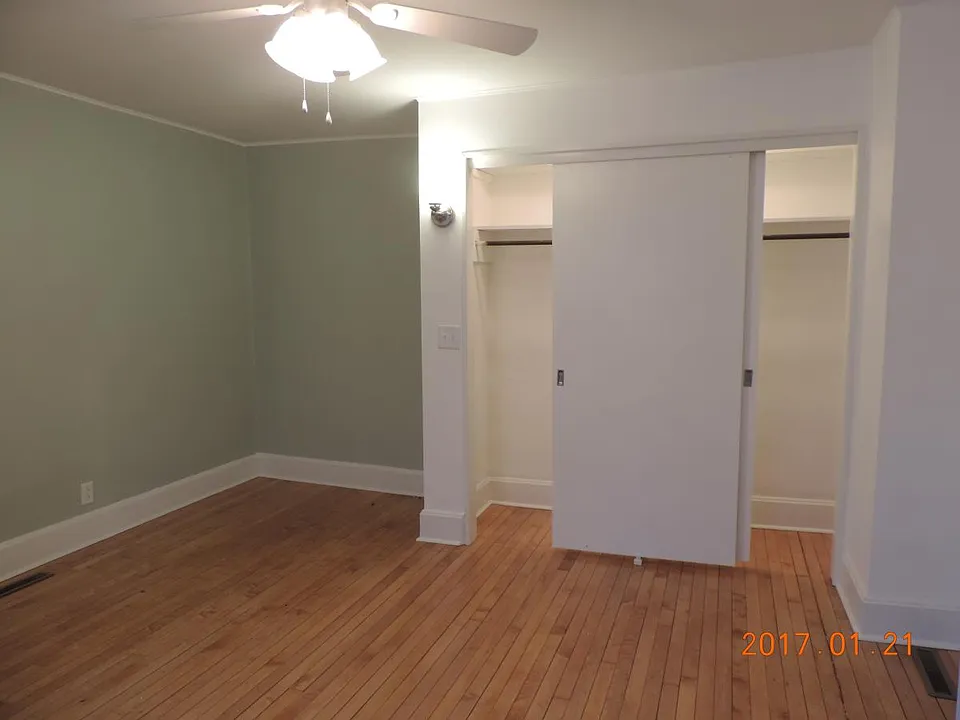 Bedroom #1