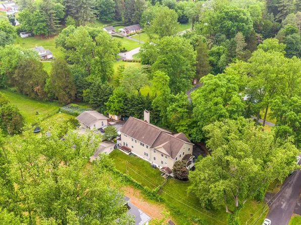 11809 Cedar Ln, Kingsville, MD 21087