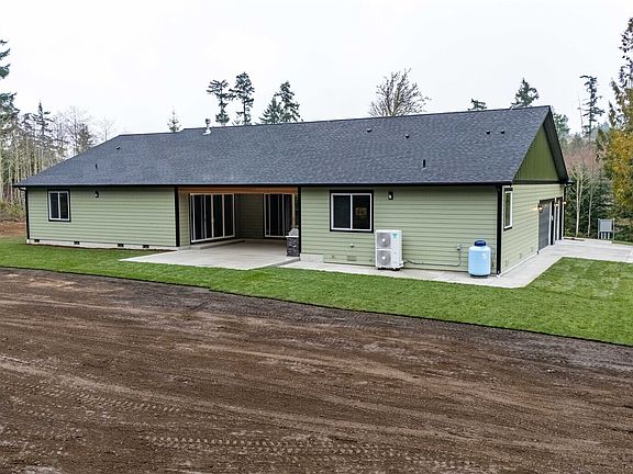 3rd image of 8835 80th Lane SE