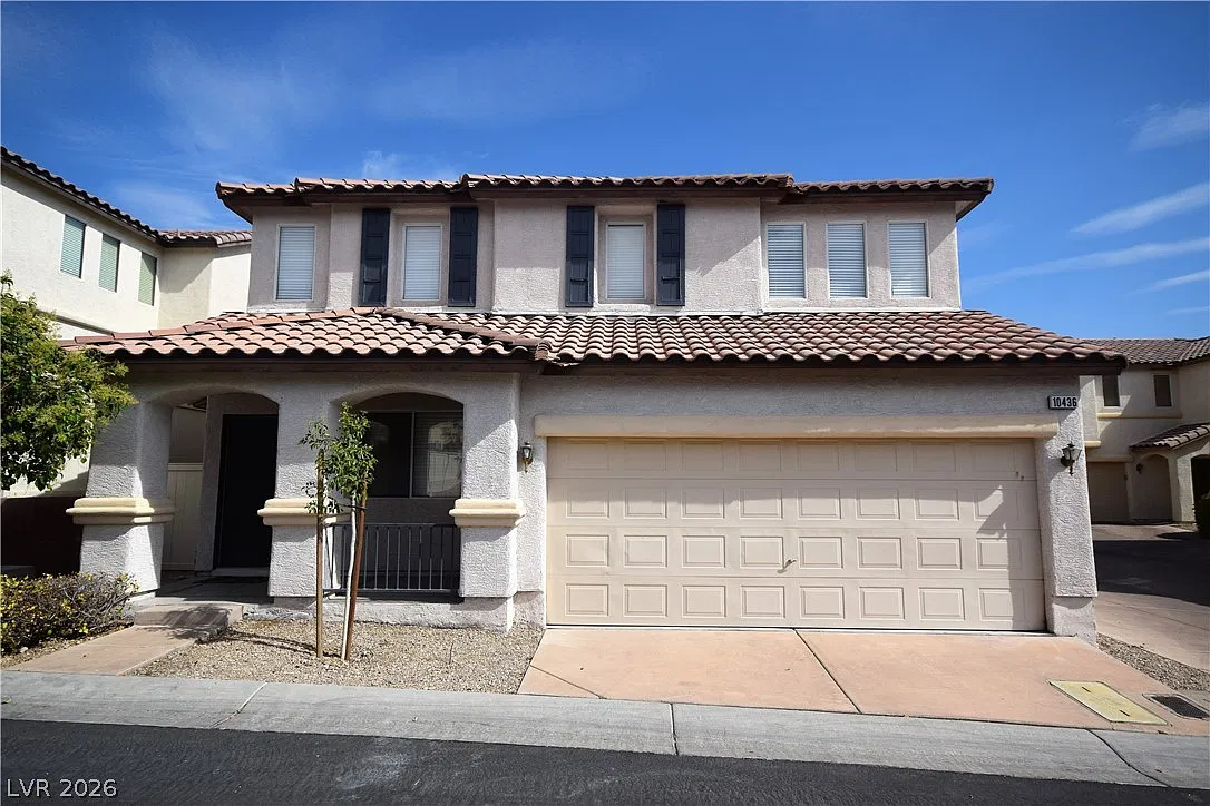 3 bed, 2.0 bath, 1476 sqft, $1,860 — Photo 1