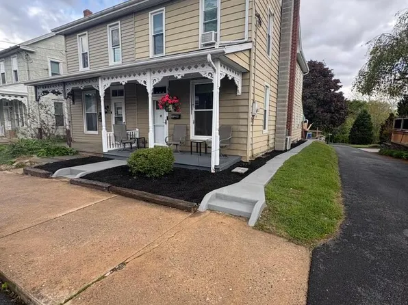 338 E Park St, Elizabethtown, PA 17022