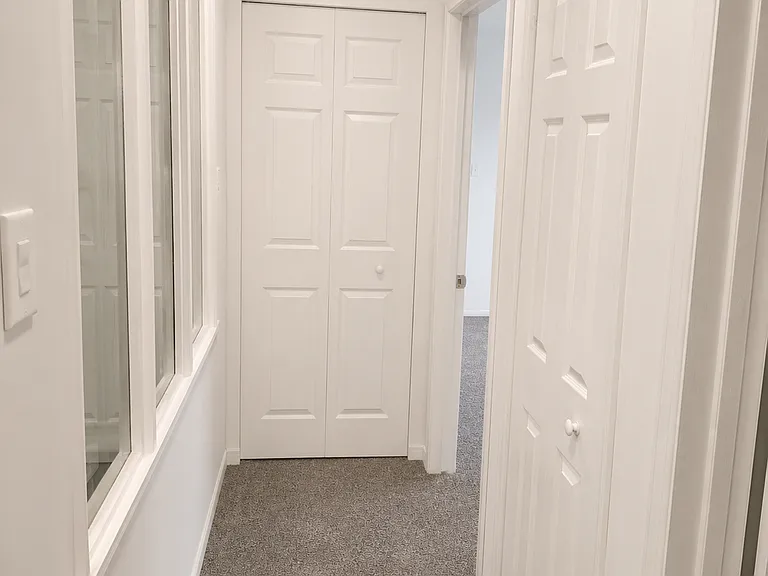 24280 Outer Dr #8 — Photo 8