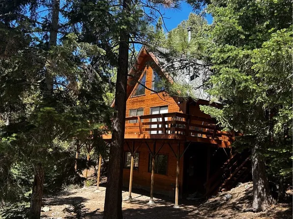 15009 Chestnut Ct, Pine Mountain Club, CA 93222