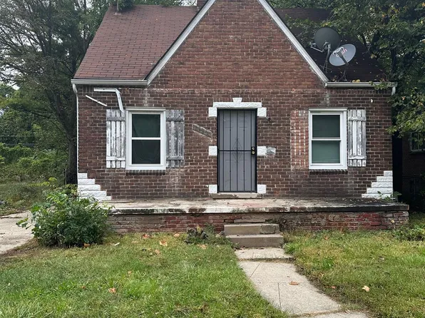 14901 Seymour St, Detroit, MI 48205