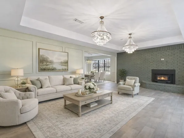 312 E Cottonwood St, Leonard, TX 75452